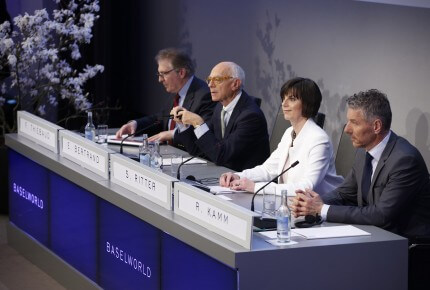 Conférence de presse pour l'inauguration de Baselworld 2016: F. Thiébaud, E. Bertrand S. Ritter et R. Kamm.