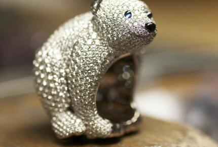 Polar bear ring © Chopard