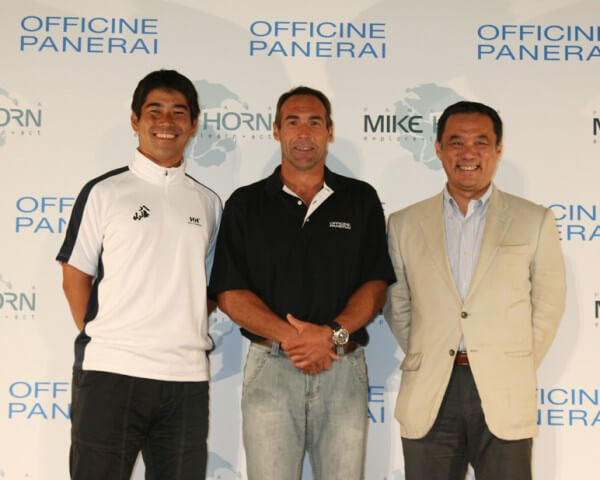 Mike Horn in Yokohama with Mr. Masato Nobutoki (right) - Yokohama City Climate Change Policy Headquarters Director and Kojiro Shiraishi (left)- Japanese sailor, Record Holder as the Youngest sailor in the World to Circumnavigate the Globe Non-stop & Singl