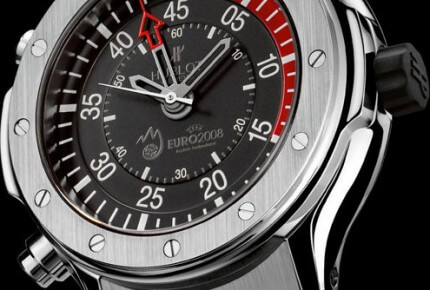 Chronomètre de l'EURO 08 réalisé spécialement par Hublot pour les arbitres de l'Euro 2008 © Hublot