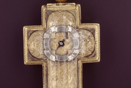 Jean Rousseau (Geneva, 1606 – 1684). Watch in the form of a cross, Geneva, circa 1640 © MAH, photo : N. Sabato