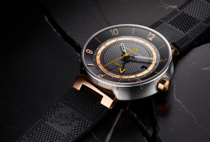 Tambour Moon GMT Black steel, and pink gold © Louis Vuitton