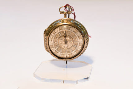 Double-case watch signed David Mercier, England, circa 1750. Musée de Cluses © Charles Savouret