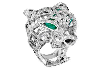 Pocket Panther jewelery in white gold, diamonds, emeralds, onyx © Cartier
