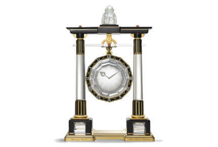 Portique Mystery Clock © Cartier