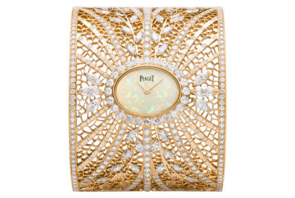 High Jewellery cuff, opal dial © Piaget