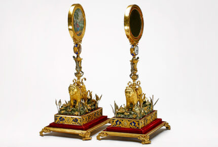 Pendules avec miroirs et lions, fin du XVIIIe siècle, Angleterre, collection du musée du Palais © The Palace Museum