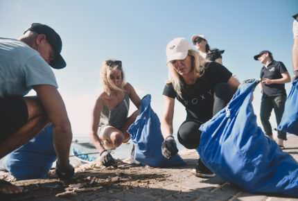 The Breitling Surfers Squad on a beach clean-up in Bali, May 10th 2019.