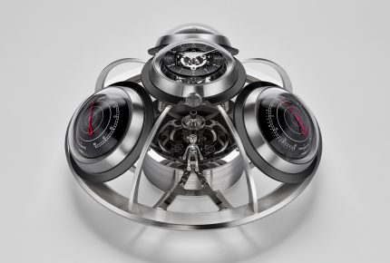 MB&F/L’Épée The Fifth Element. This horological weather station comprises a clock, a barometer, a hygrometer and a thermometer. In its centre, Ross the alien steers the mothership through the galaxy.