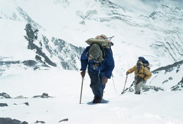 Sir Edmund Hillary et Tenzing Norgay lors de l’ascension du mont Everest en 1953 – © Alfred Gregory/Royal Geographical Society