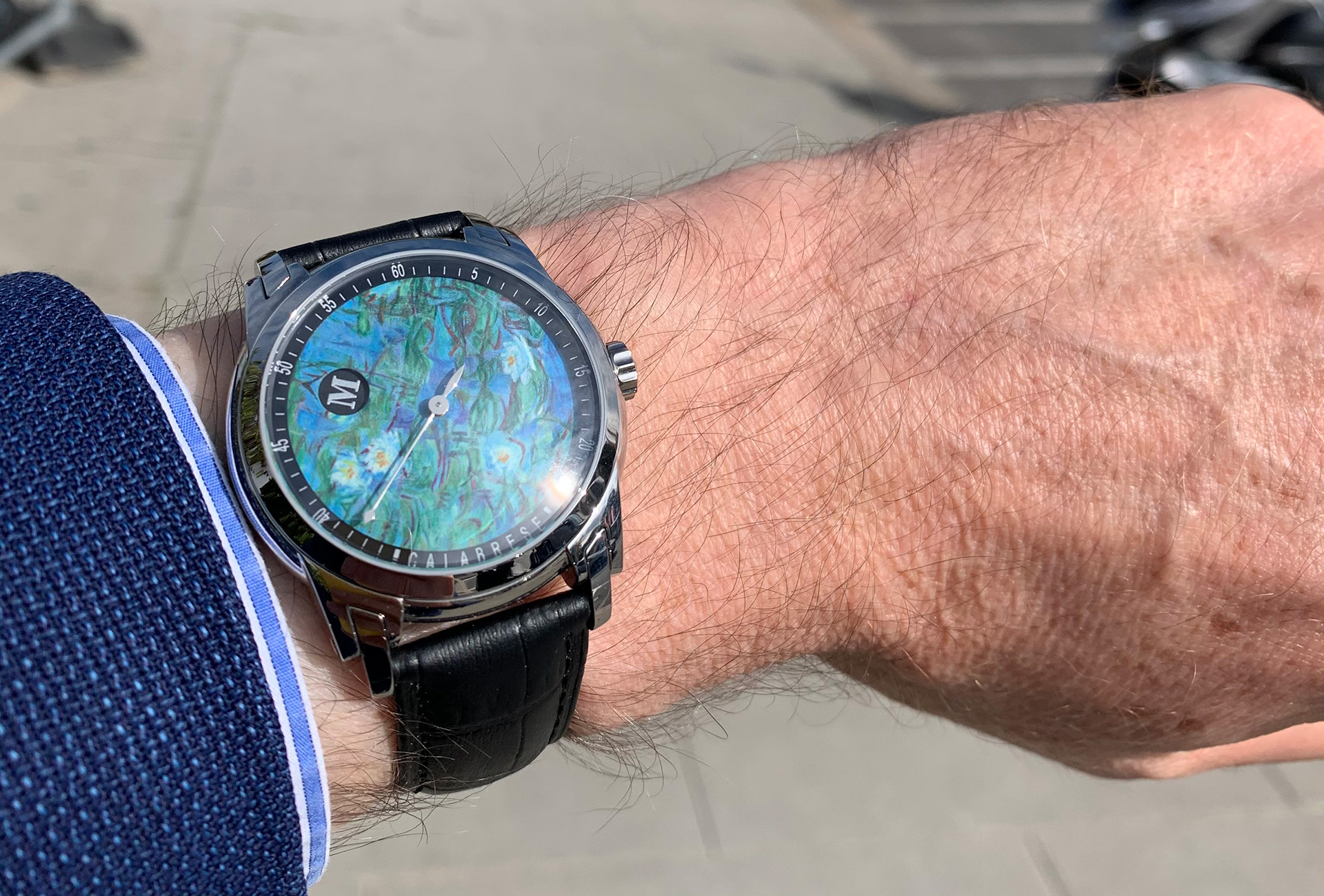 A Monet for the wrist