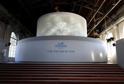 Hermès Watches and Wonders artistic scenography