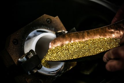 Fairmined gold poured into the oven - Chopard